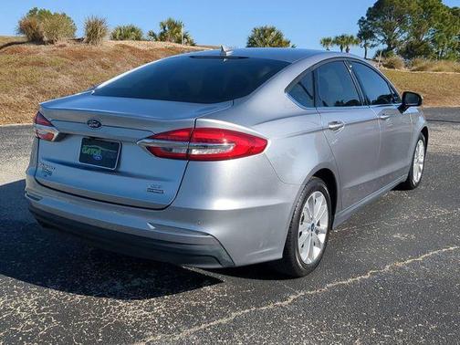 2020 Ford Fusion Hybrid SE