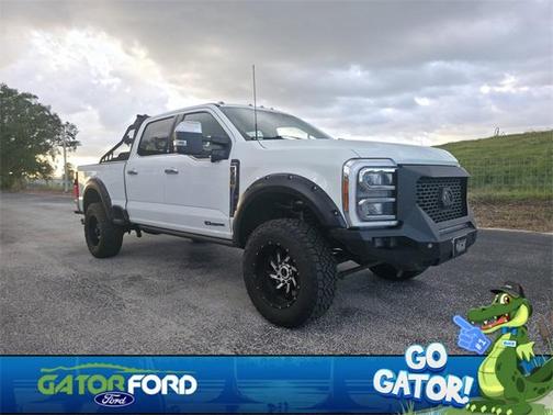 2023 Ford F-350 Lariat Super Duty