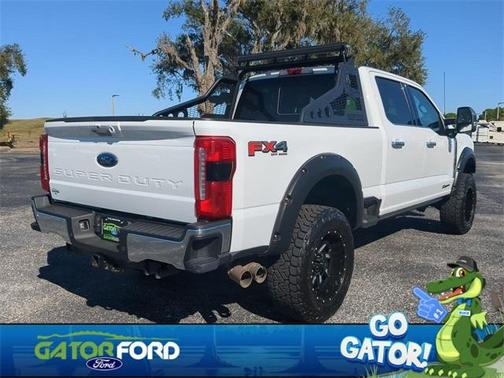 2023 Ford F-350 Lariat Super Duty