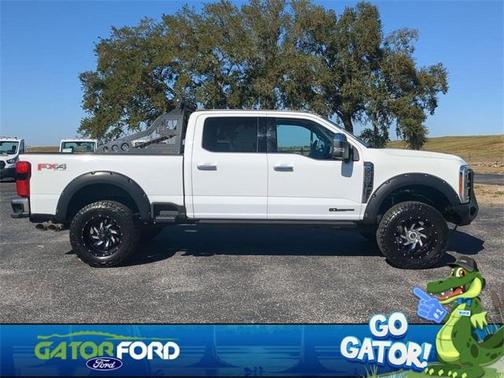 2023 Ford F-350 Lariat Super Duty