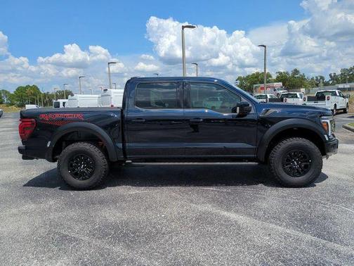 Carbonized Gray Metallic 2025 Ford F-150 Raptor