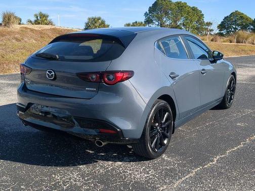 2024 Mazda Mazda3 2.5 S Carbon Edition