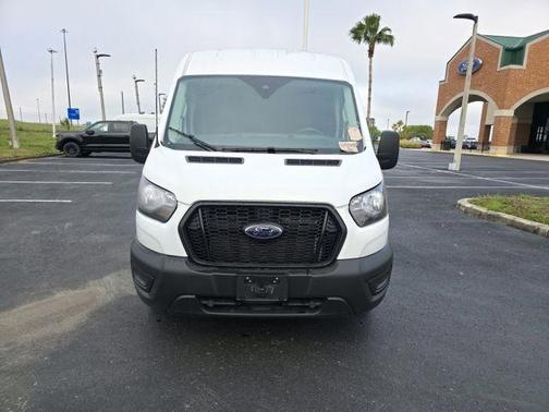 2024 Ford Transit-250 148 WB Medium Roof Cargo
