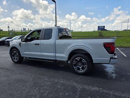 Avalanche 2024 Ford F-150 STX