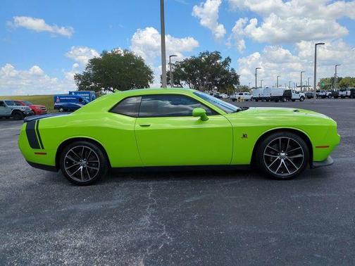 Sublime Pearl 2015 Dodge Challenger R/T Scat Pack