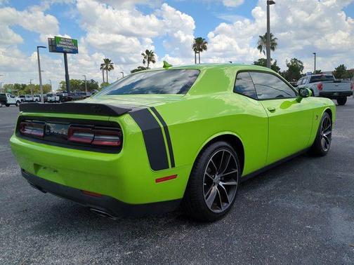 Sublime Pearl 2015 Dodge Challenger R/T Scat Pack