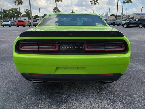 Sublime Pearl 2015 Dodge Challenger R/T Scat Pack