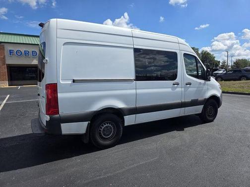 Arctic White 2019 Mercedes-Benz Sprinter 1500 Standard Roof