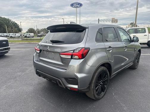 2022 Mitsubishi Outlander Sport 2.0 LE