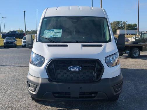 2026 Ford Transit-250 148 WB Medium Roof Cargo