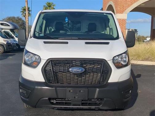 2022 Ford Transit-250 Base