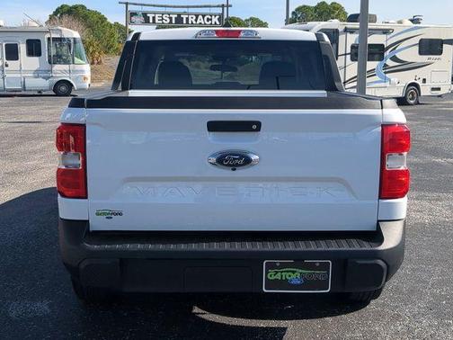 2024 Ford Maverick XL