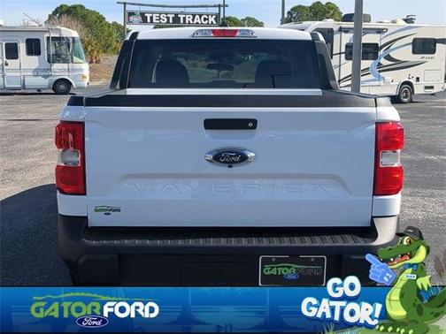 2024 Ford Maverick XL