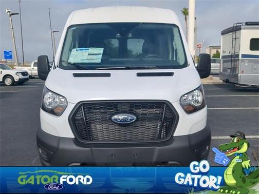 2025 Ford Transit-250 148 WB Medium Roof Cargo