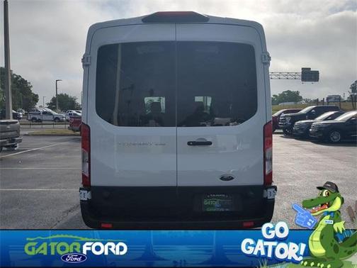 2025 Ford Transit-250 148 WB Medium Roof Cargo