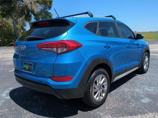 Caribbean Blue 2017 Hyundai TUCSON SE