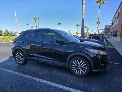 2021 Nissan Kicks SV