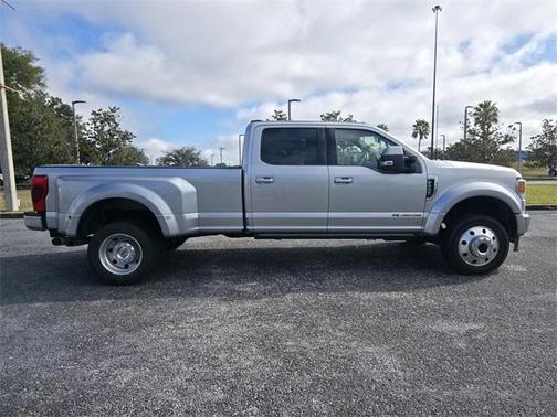 2022 Ford F-450 Lariat