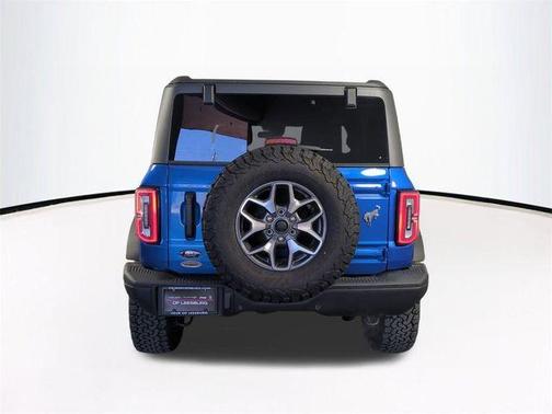 Velocity Blue Metallic 2023 Ford Bronco Badlands