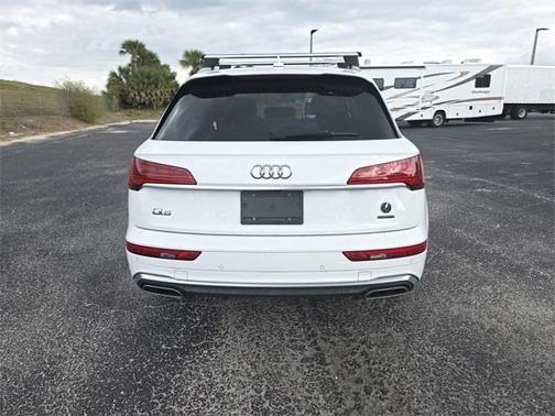2022 Audi Q5 45 S line Premium Plus