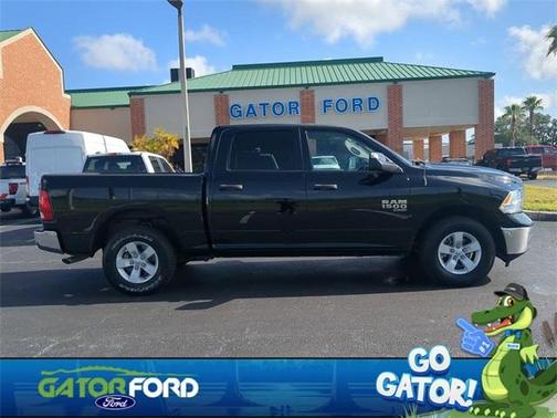 2023 RAM 1500 Classic SLT