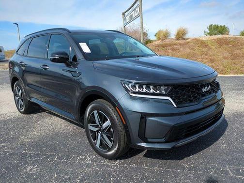 2023 Kia Sorento S