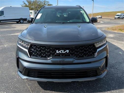 2023 Kia Sorento S