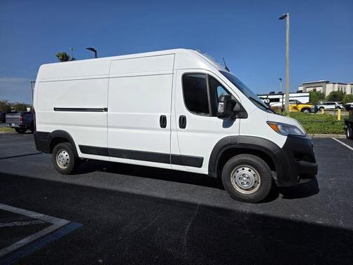 Bright White Clearcoat 2023 RAM ProMaster 2500 High Roof