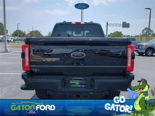 2025 Ford F-350 Lariat Super Duty