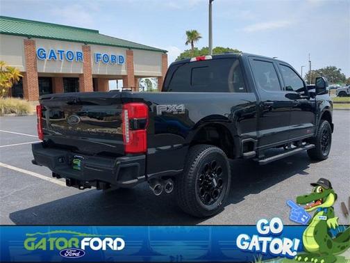 2025 Ford F-350 Lariat Super Duty