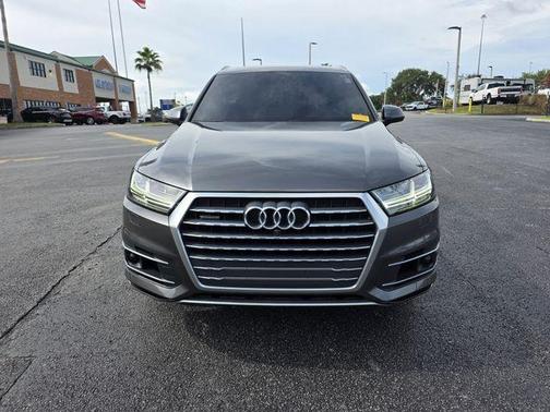 Samurai Gray Metallic 2018 Audi Q7 3.0T Prestige