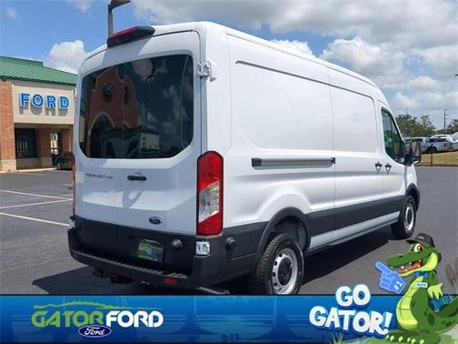 2025 Ford Transit-250 148 WB Medium Roof Cargo