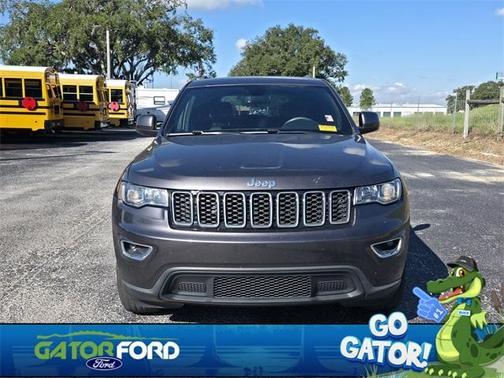 2018 Jeep Grand Cherokee Laredo E