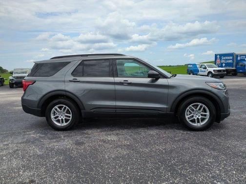 Carbonized Gray Metallic 2026 Ford Explorer Active