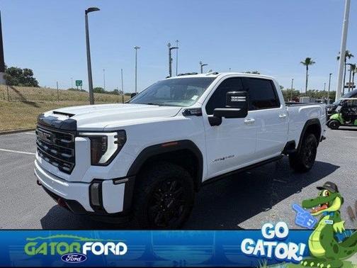 2024 GMC Sierra 2500 AT4
