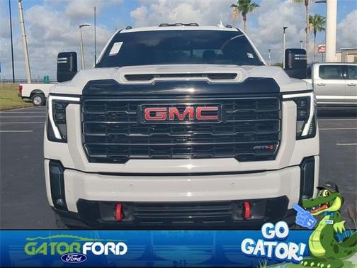 2024 GMC Sierra 2500 AT4