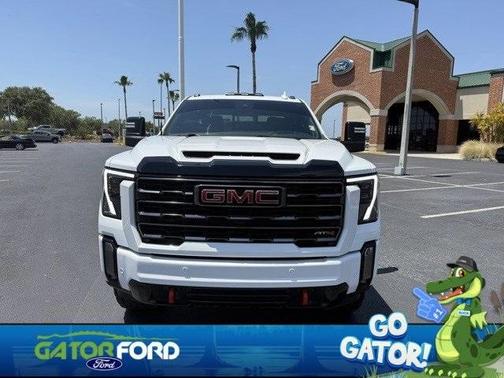 2024 GMC Sierra 2500 AT4