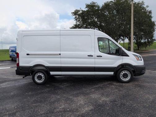 Oxford White 2026 Ford Transit-250 148 WB Medium Roof Cargo