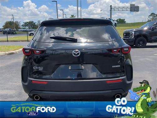 2024 Mazda CX-50 2.5 S Preferred Package