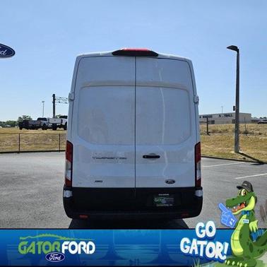 2022 Ford Transit-250 Base