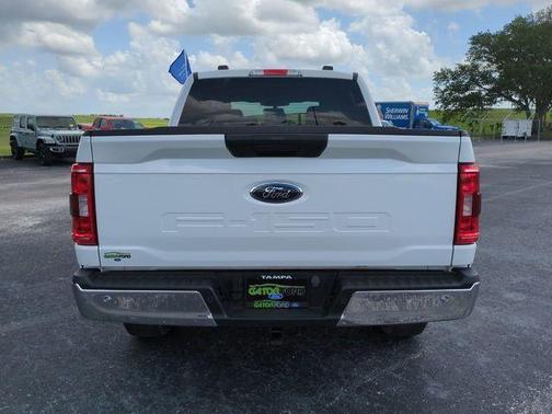 Oxford White 2023 Ford F-150 XLT