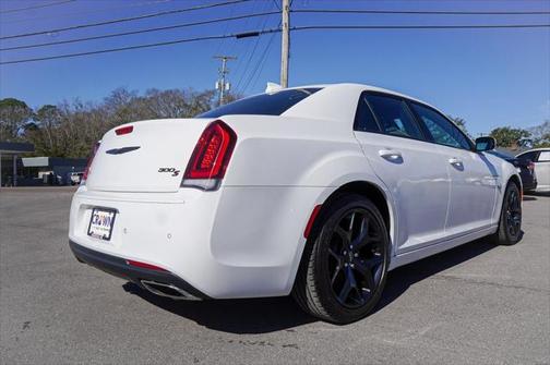 2021 Chrysler 300 S