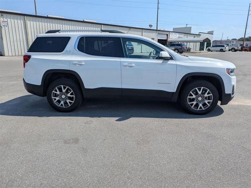 2023 GMC Acadia FWD SLT