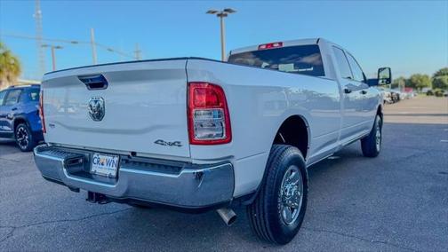 2023 RAM 2500 Tradesman Crew Cab 4x4 8' Box