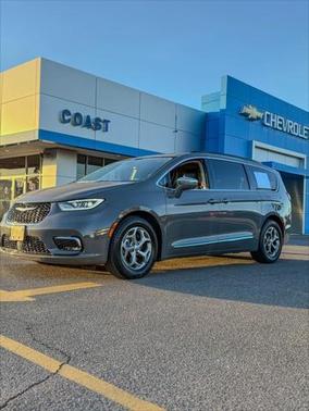 2022 Chrysler Pacifica Limited