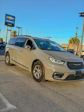 2022 Chrysler Pacifica Limited