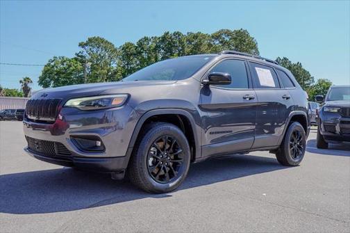 2023 Jeep Cherokee Altitude