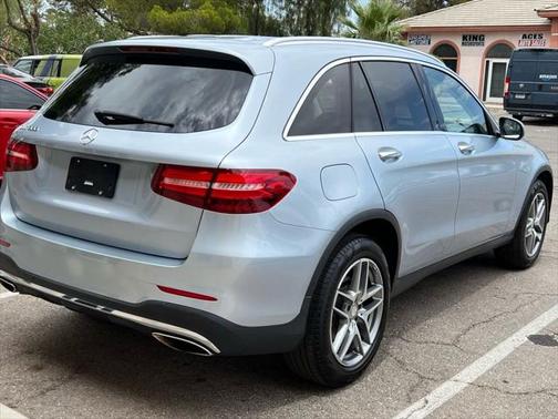 2017 Mercedes-Benz GLC 300 Base
