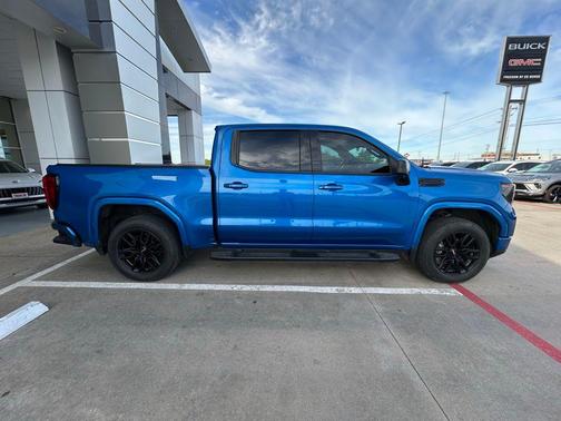 Dynamic Blue Metallic 2022 GMC Sierra 1500 Elevation