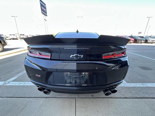 2017 Chevrolet Camaro 2LT